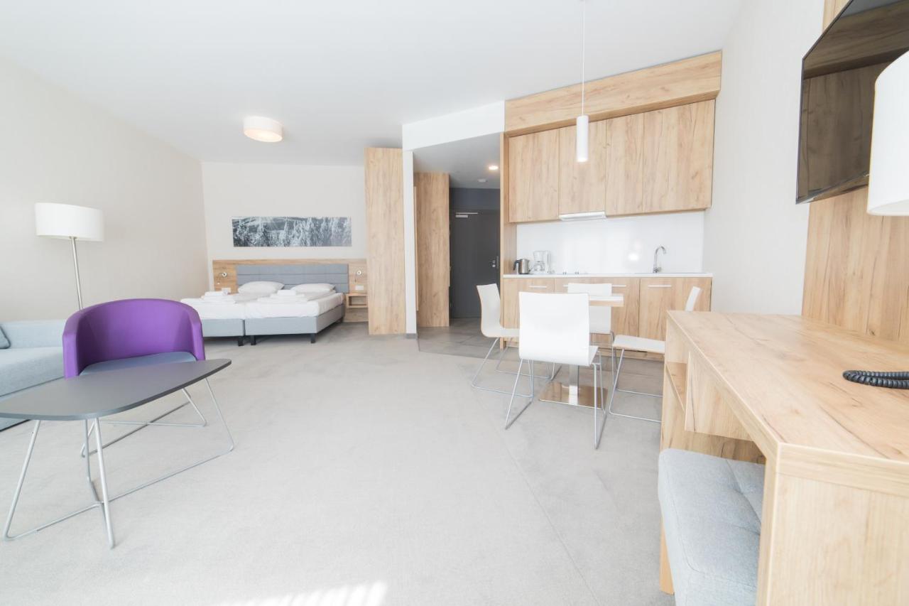 Ms-Apart Apartamenty Przy Stoku Mountain View - Czarna Gora 西恩纳 外观 照片