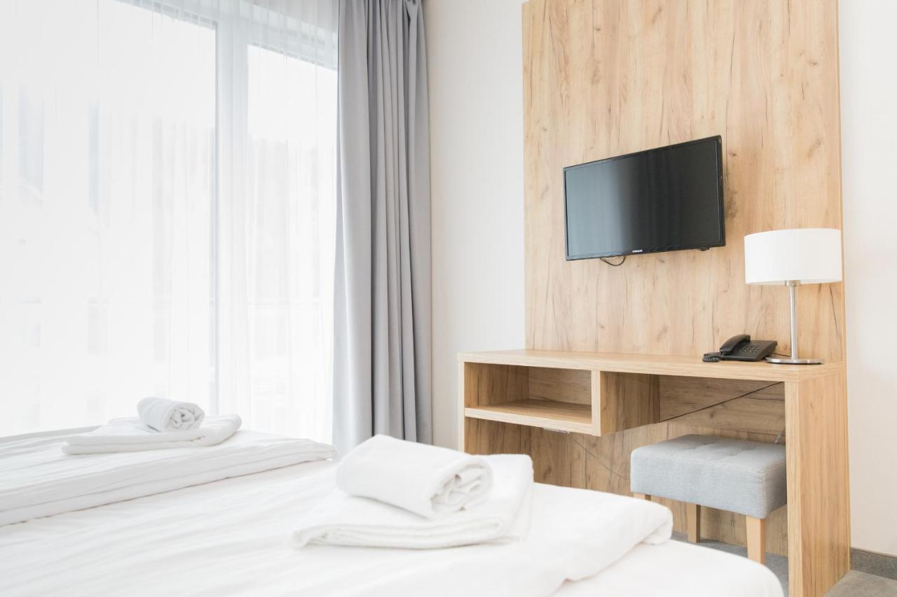 Ms-Apart Apartamenty Przy Stoku Mountain View - Czarna Gora 西恩纳 外观 照片
