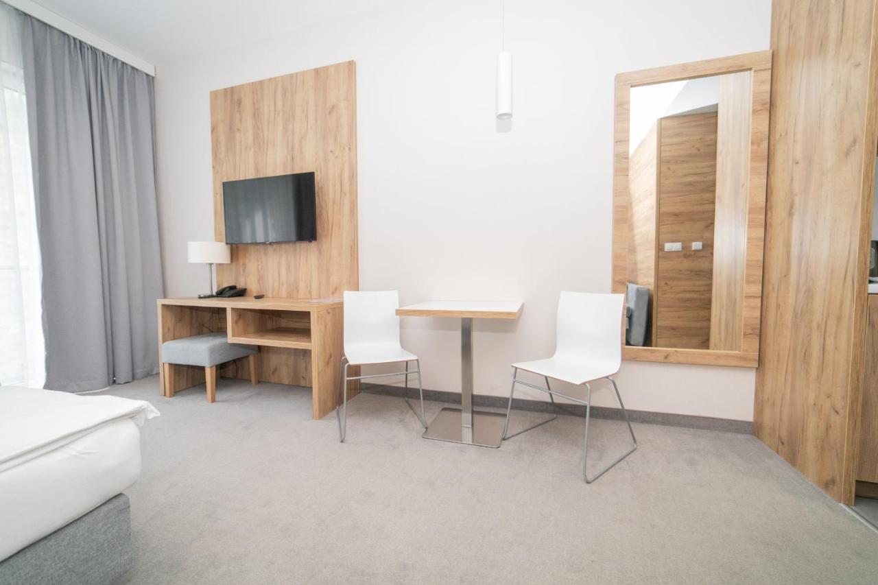 Ms-Apart Apartamenty Przy Stoku Mountain View - Czarna Gora 西恩纳 外观 照片